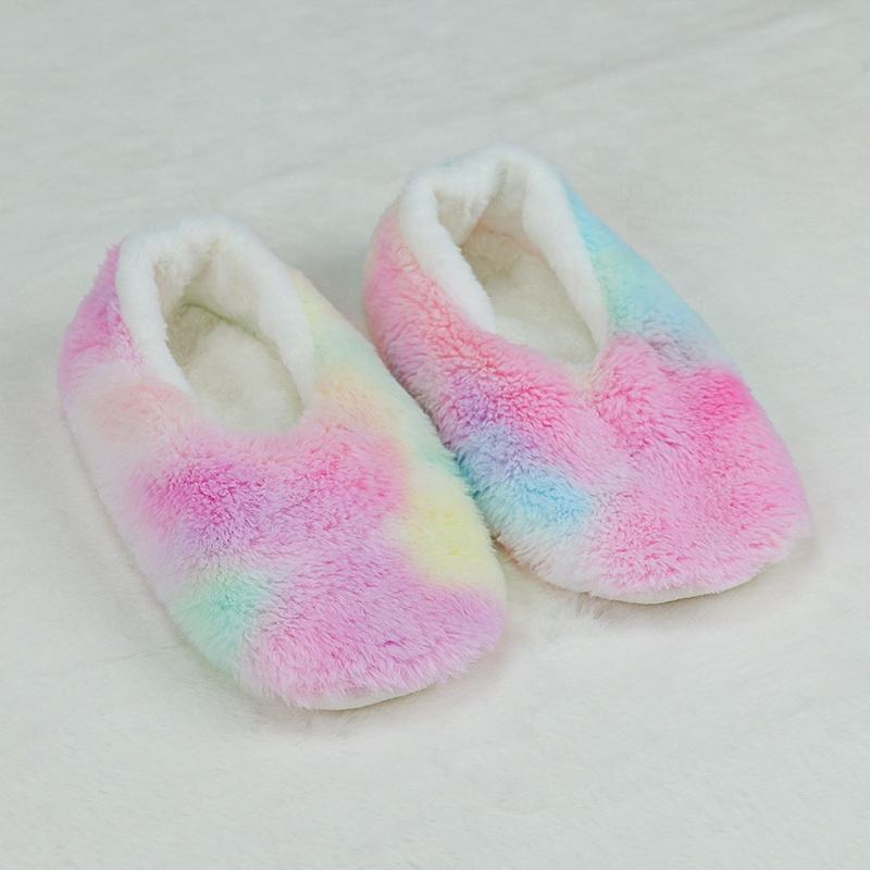Home-based soft-soled shoes