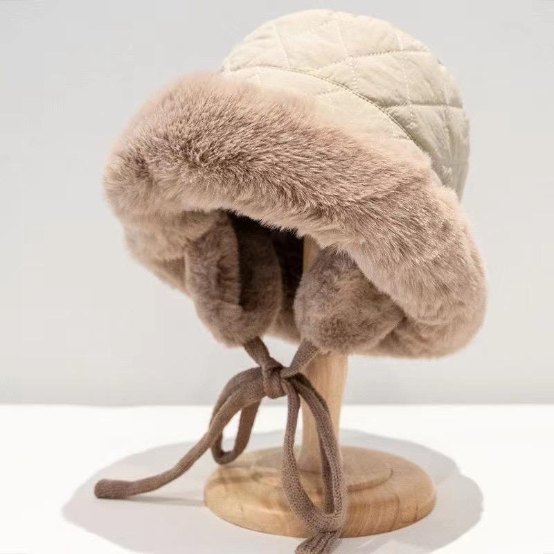 Thick and Warm Hat